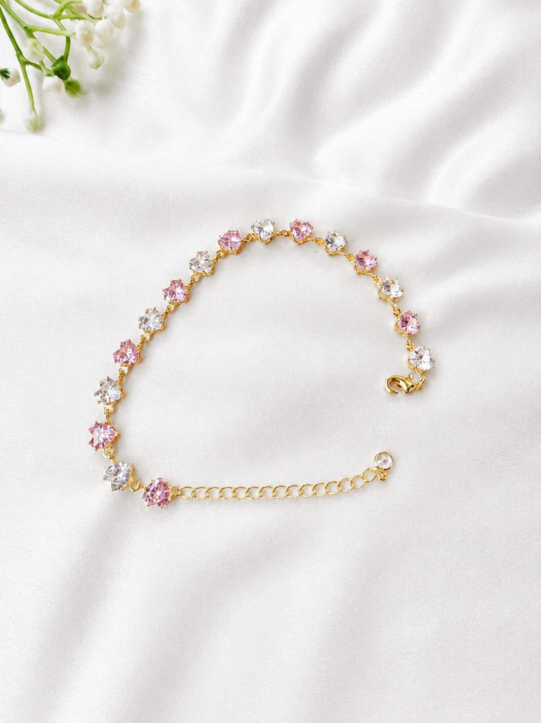 Pink and white heart bracelet