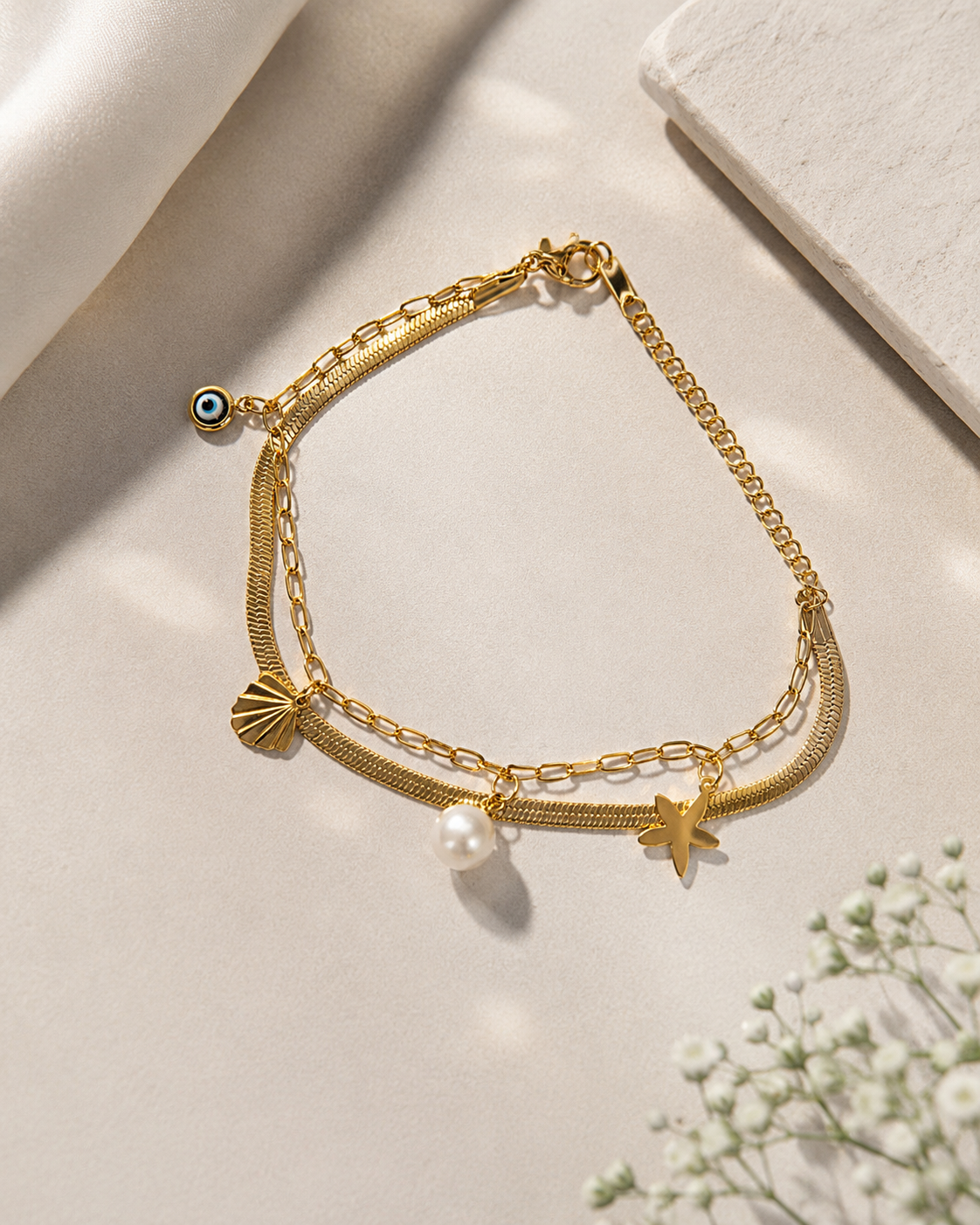 Danty Gold Ocean charms bracelet